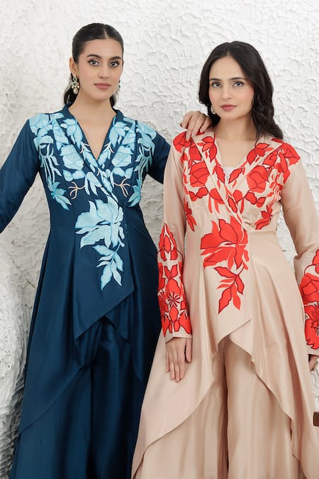 Shop_BAIDEHI_Beige Bemberg, Silk Applique, Embroidery V-neck Kurta And Palazzo Set 