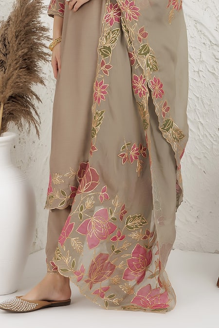 Buy_BAIDEHI_Grey Muslin, Silk, Organza Applique, Embroidery Round Neck Pitta And Kurta Set _Online_at_Aza_Fashions