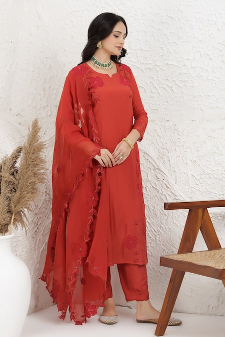 BAIDEHI Applique Work Kurta Set 