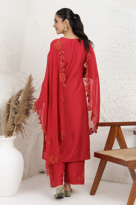 BAIDEHI Applique Work Kurta Pant Set 