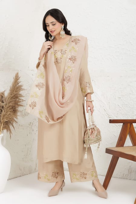 BAIDEHI Pitta & Applique Work Kurta Set 