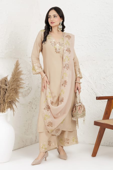 BAIDEHI Pitta & Applique Work Kurta Set 