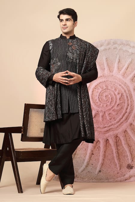 Soniya G Regal Embroidered Nehru Jacket & Kurta Set 