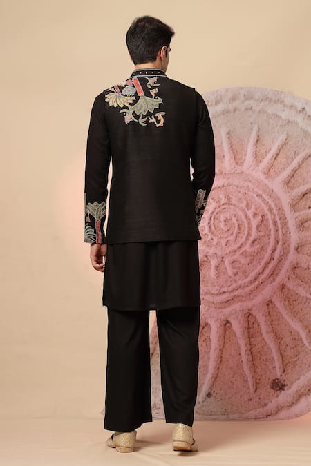 Soniya G Floral Embroidered Nehru Jacket & Kurta Set 