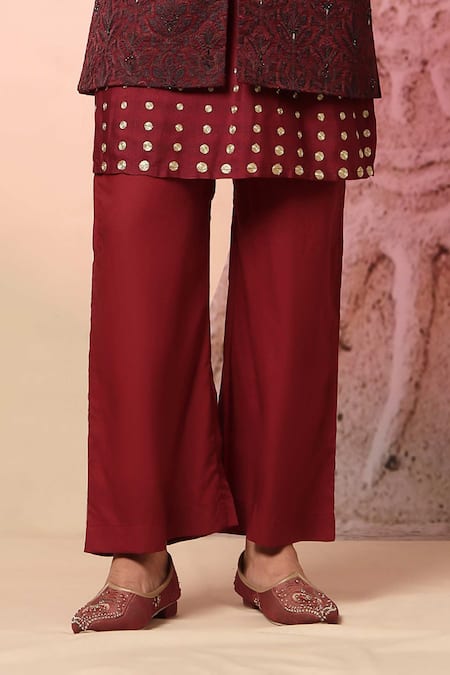Soniya G Maroon Handloom Cotton Embroidery, Studs, Kashmiri Work Bandhgala And Kurta Set Online at Aza Fashions Soniya G_Maroon Handloom Cotton Embroidery, Studs, Kashmiri Work Bandhgala And Kurta Set _Online_at_Aza_Fashions