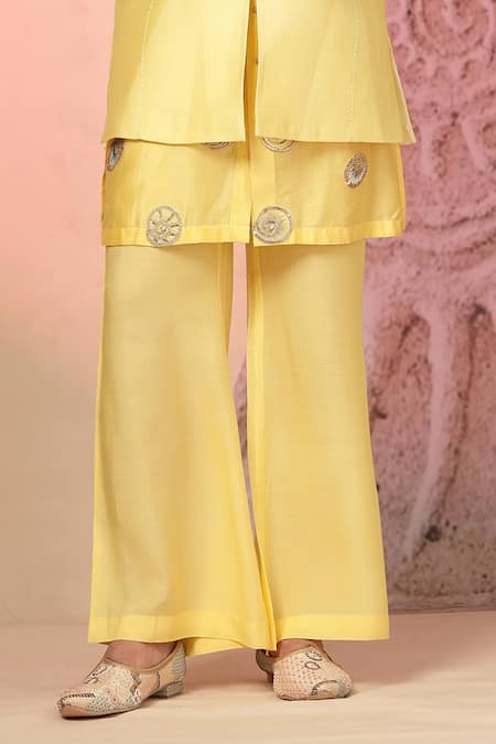 Soniya G Yellow Chanderi Silk Embroidery, Metallic Thread Jacket And Kurta Set Online at Aza Fashions Soniya G_Yellow Chanderi Silk Embroidery, Metallic Thread Jacket And Kurta Set _Online_at_Aza_Fashions