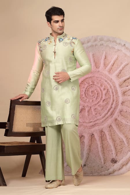 Soniya G Embroidered Chanderi Silk Kurta Set 