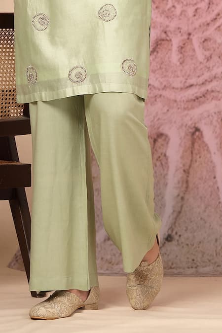 Buy Soniya G Green Chanderi Silk Embroidery Kurta Set Online at Aza Fashions Buy_Soniya G_Green Chanderi Silk Embroidery Kurta Set _Online_at_Aza_Fashions
