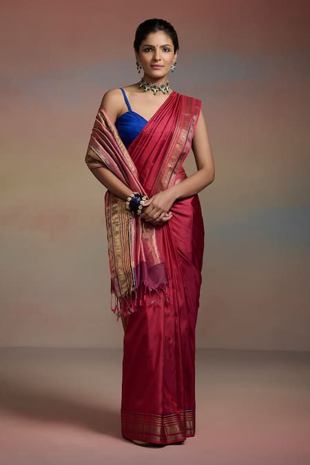 Buy_Dressfolk_Red Maheshwari, Silk Zari, Beads Rhea Woven Saree With Unstitched Blouse Piece _Online_at_Aza_Fashions