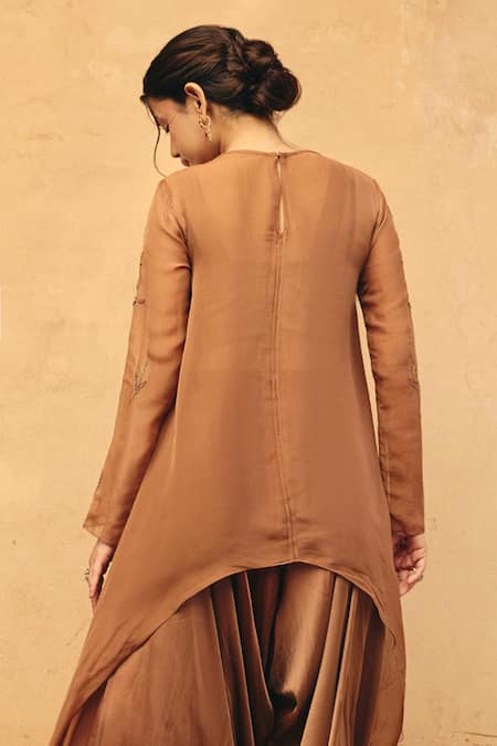 Shop Maenaam Brown Organza Embroidery, Metallic Inara Asymmetric Top And Draped Pant Set at Aza Fashions Shop_Maenaam_Brown Organza Embroidery, Metallic Inara Asymmetric Top And Draped Pant Set _at_Aza_Fashions