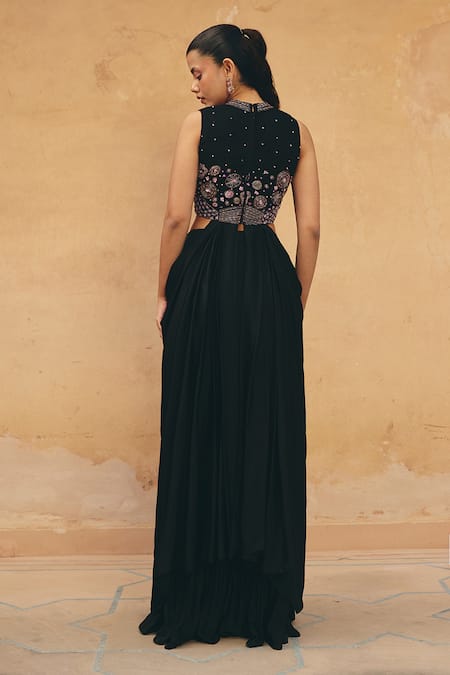 Maenaam Amira Embroidered Cut-Out Top With Skirt 