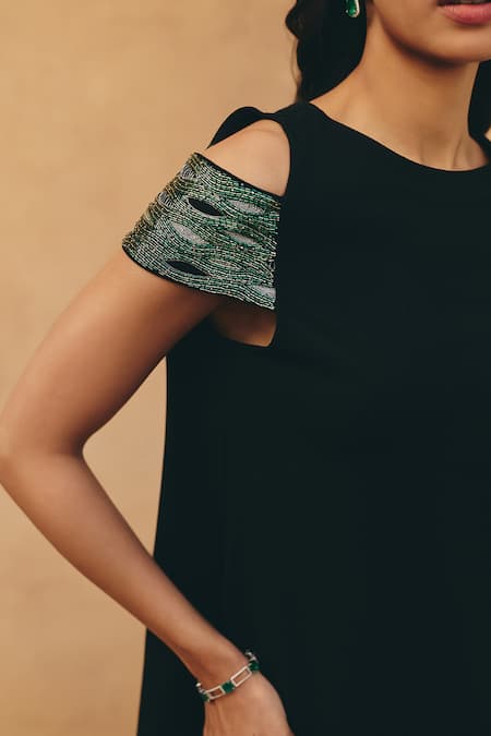 Buy Maenaam Black Polyester, Satin Beads, Sequins, Eira Asymmetric Hem Top And Pant Set Online at Aza Fashions Buy_Maenaam_Black Polyester, Satin Beads, Sequins, Eira Asymmetric Hem Top And Pant Set _Online_at_Aza_Fashions