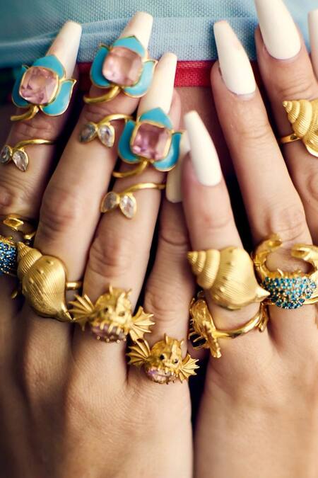 Buy MAALICIOUS JEWELRY Gold Plated Sea Snail Ring - Single Pc Online at Aza Fashions Buy_MAALICIOUS JEWELRY_Gold Plated Sea Snail Ring - Single Pc _Online_at_Aza_Fashions