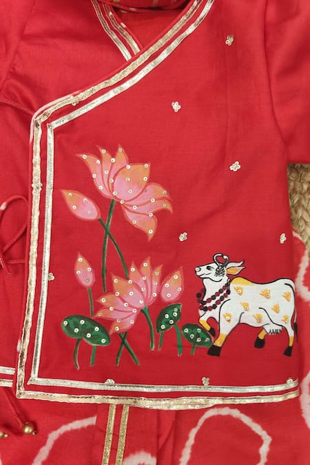Lil Angels Red Silk Embroidery, Sequins, Bandhej Handpainted Pichwai Jaamna Kurta Set Online at Aza Fashions Lil Angels_Red Silk Embroidery, Sequins, Bandhej Handpainted Pichwai Jaamna Kurta Set _Online_at_Aza_Fashions