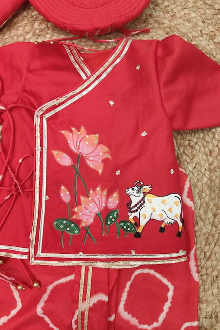 Shop Lil Angels Red Silk Embroidery, Sequins, Bandhej Handpainted Pichwai Jaamna Kurta Set Online at Aza Fashions Shop_Lil Angels_Red Silk Embroidery, Sequins, Bandhej Handpainted Pichwai Jaamna Kurta Set _Online_at_Aza_Fashions