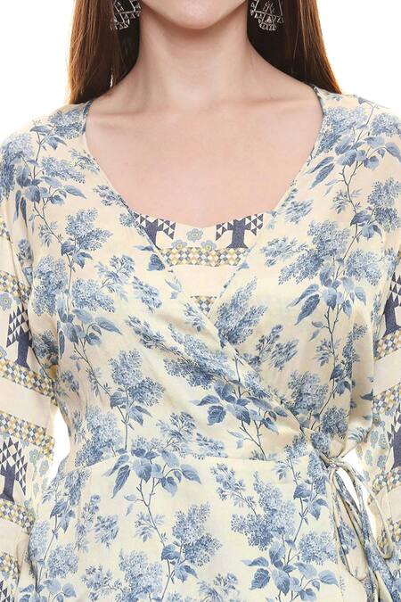 Soup By Sougat Paul White Satin U Neck Draped Skirt Set Online at Aza Fashions Soup By Sougat Paul_White Satin U Neck Draped Skirt Set _Online_at_Aza_Fashions