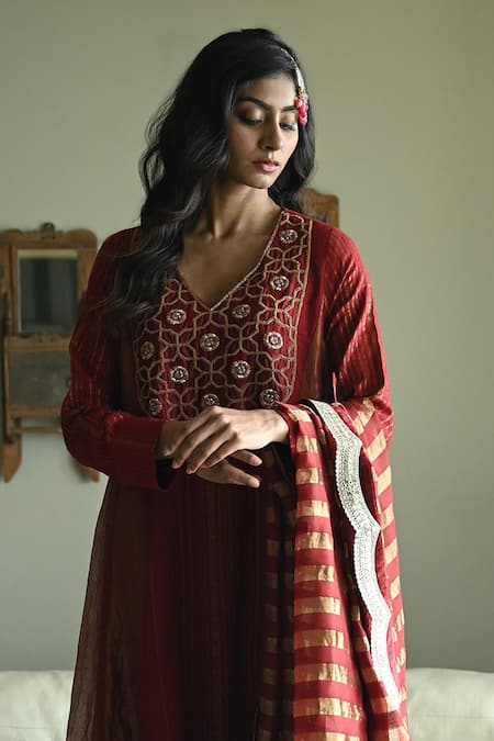 Shorshe Clothing_Red Tussar, Handloom Cotton, Tissue Embroidery Tannu Sitara Yoke Hand Kurta _Online_at_Aza_Fashions