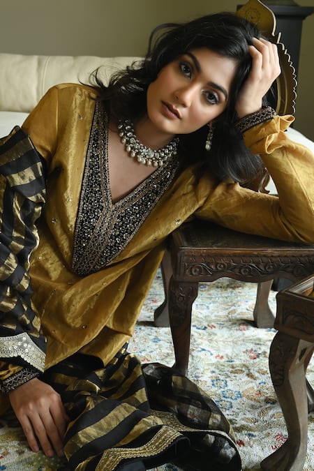 Shorshe Clothing_Gold Tissue Embroidery, Lace V-neck Churi Shabana Top And Gharara Set _Online_at_Aza_Fashions
