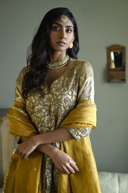 Shorshe Clothing_Gold Brocade, Tissue Embroidery, Lace V-neck Sitara Hand Kurta And Sharara Set _Online_at_Aza_Fashions