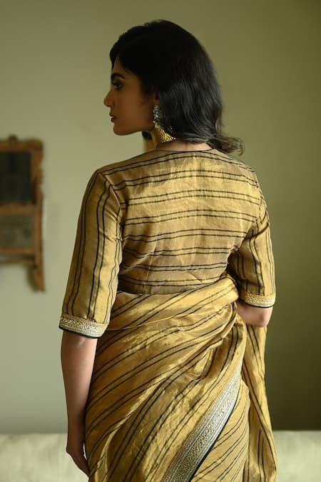 Shorshe Clothing Stripes Tissue Lakeer Zero Neck Blouse 