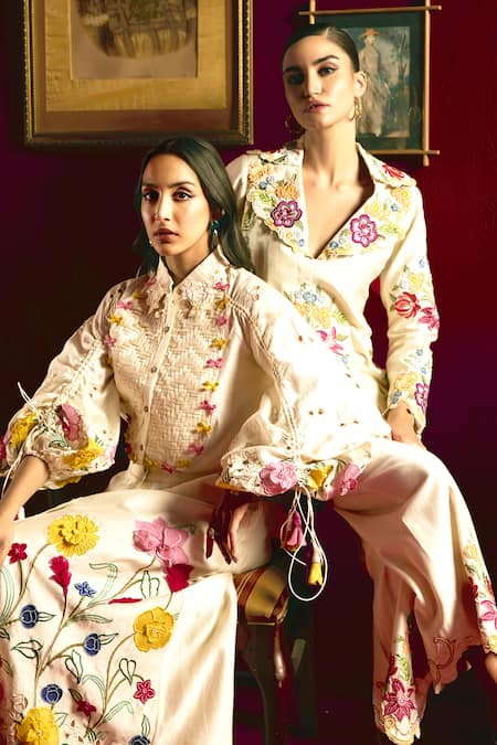 Buy Chandrima Ivory Chanderi Applique, Embroidery 3d Floral Skirt Online at Aza Fashions Buy_Chandrima_Ivory Chanderi Applique, Embroidery 3d Floral Skirt _Online_at_Aza_Fashions