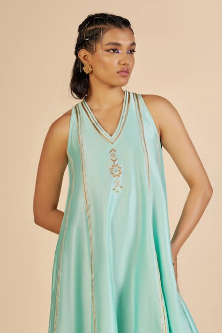 Gulabo By Abu Sandeep Aqua Chanderi Embroidery, Zari V-neck Midi Dress Online at Aza Fashions Gulabo By Abu Sandeep_Aqua Chanderi Embroidery, Zari V-neck Midi Dress _Online_at_Aza_Fashions