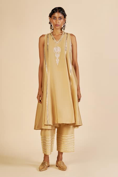 Gulabo By Abu Sandeep Beige Chanderi Sequins, Zari Striped Embroidered Trouser