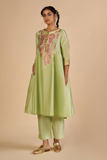 Shop Gulabo By Abu Sandeep Green Chanderi Embroidery, Metallic Thread, Zari Round Neck Tunic Online at Aza Fashions Shop_Gulabo By Abu Sandeep_Green Chanderi Embroidery, Metallic Thread, Zari Round Neck Tunic _Online_at_Aza_Fashions