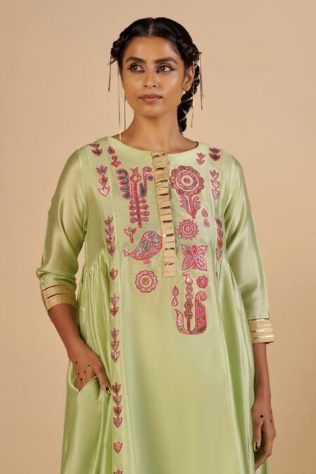 Gulabo By Abu Sandeep Green Chanderi Embroidery, Metallic Thread, Zari Round Neck Tunic at Aza Fashions Gulabo By Abu Sandeep_Green Chanderi Embroidery, Metallic Thread, Zari Round Neck Tunic _at_Aza_Fashions