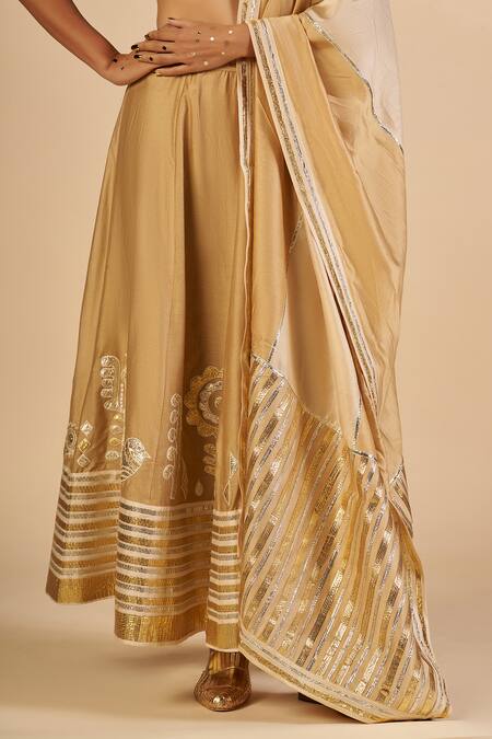Gulabo By Abu Sandeep Beige Chanderi Embroidery, Sequins, Zari Flared Skirt Online at Aza Fashions Gulabo By Abu Sandeep_Beige Chanderi Embroidery, Sequins, Zari Flared Skirt _Online_at_Aza_Fashions