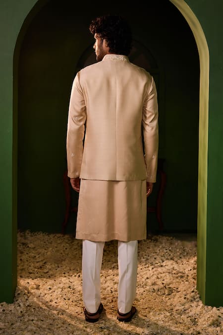 Shreyansh Designs Bhuvan Floral Embroidered Bundi & Kurta Set 