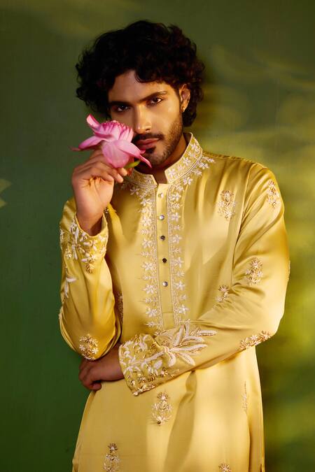 Buy_Shreyansh Designs_Gold Silk Embroidery Vinayak Elephant And Floral Kurta Set _Online_at_Aza_Fashions