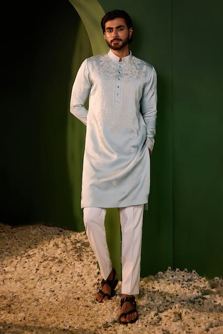 Shreyansh Designs Prabhakar Floral Embroidered Kurta Set 