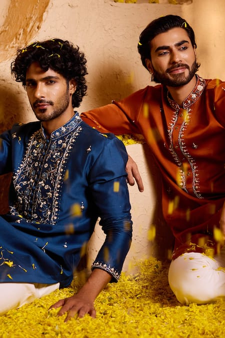 Shreyansh Designs_Orange Silk Embroidery, Mirrors Ojas Hand Kurta Set _at_Aza_Fashions