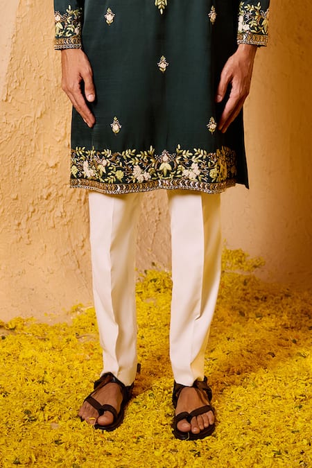 Buy Shreyansh Designs Green Silk Embroidery, Metallic Thread Gandharva Hand Kurta Set Online at Aza Fashions Buy_Shreyansh Designs_Green Silk Embroidery, Metallic Thread Gandharva Hand Kurta Set _Online_at_Aza_Fashions
