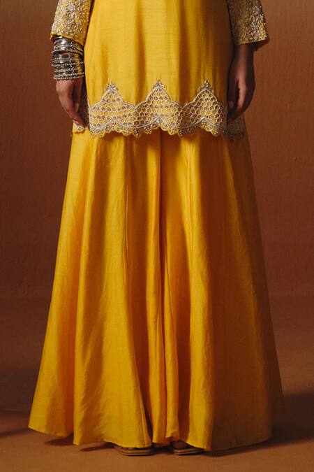 Saniya Sharma_Yellow Silk Embroidery, Sequins, Stones Round Neck, Kashish Cape And Kurta Set _Online_at_Aza_Fashions
