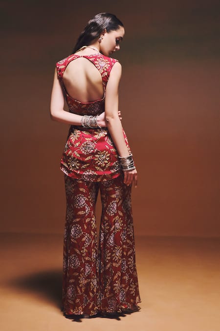 Saniya Sharma Nura Embroidered Peplum Top With Sharara 