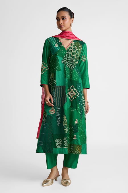 Naina Jain Zardozi Patchwork Kurta Set 