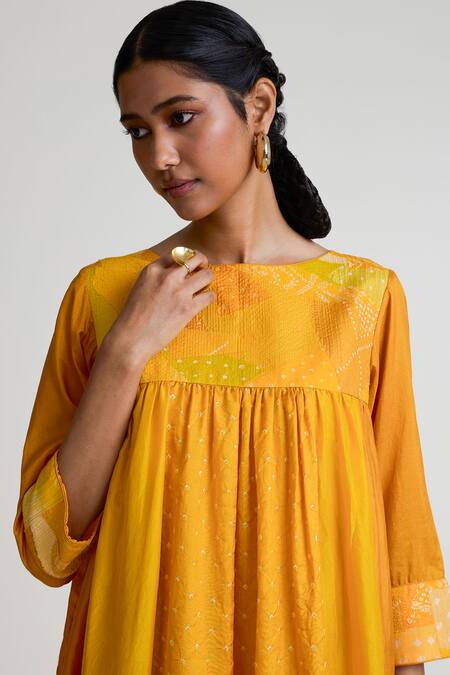 Naina Jain_Yellow Silk Embroidery Round Neck Printed And Bandhani Midi Dress _Online_at_Aza_Fashions