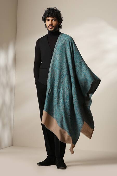 Shop_Dusala_Gold Paisley Pattern Pashmina Wool Shawl _Online_at_Aza_Fashions
