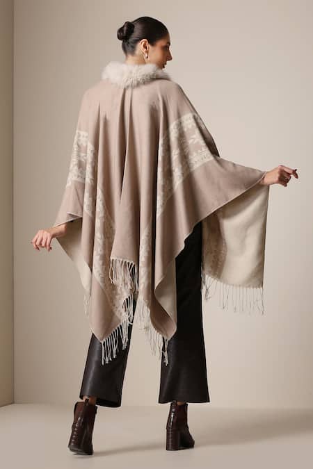 Dusala Geometric Pattern Cape