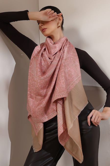 Dusala Pink Paisley Pattern Pashmina Wool Silk Stole Online at Aza Fashions Dusala_Pink Paisley Pattern Pashmina Wool Silk Stole _Online_at_Aza_Fashions