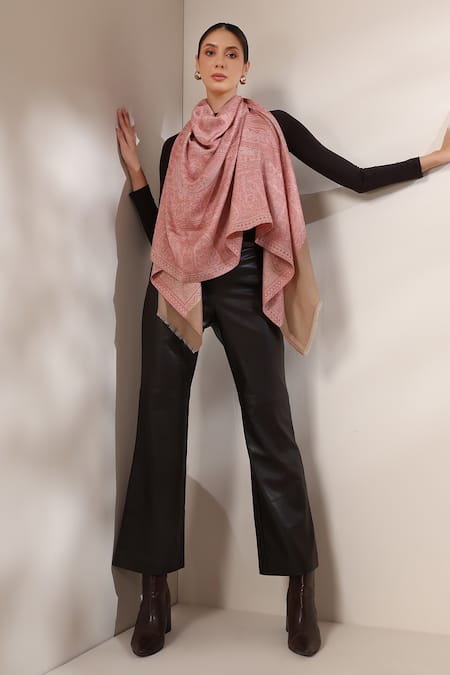Shop Dusala Pink Paisley Pattern Pashmina Wool Silk Stole Online at Aza Fashions Shop_Dusala_Pink Paisley Pattern Pashmina Wool Silk Stole _Online_at_Aza_Fashions