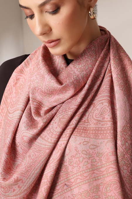 Dusala Pink Paisley Pattern Pashmina Wool Silk Stole at Aza Fashions Dusala_Pink Paisley Pattern Pashmina Wool Silk Stole _at_Aza_Fashions