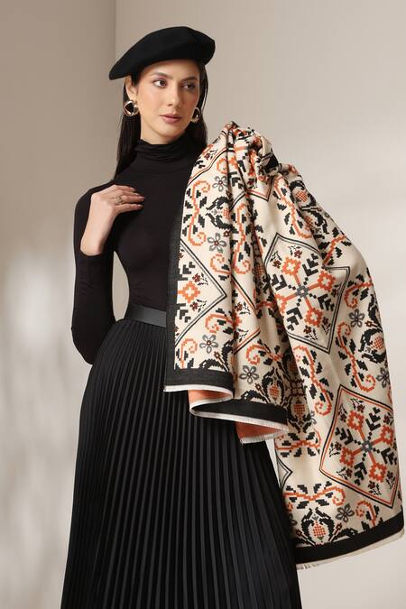 Dusala_Multi Color Geometric And Floral Pattern Stole _Online_at_Aza_Fashions