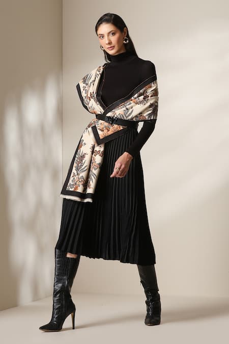 Dusala Floral Print Stole