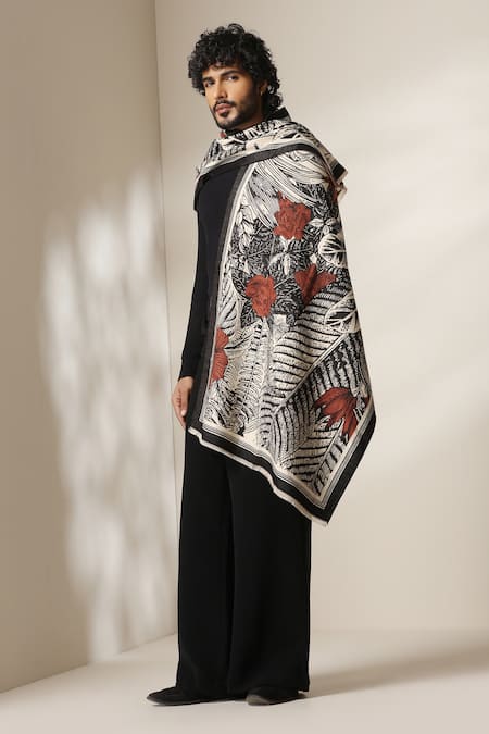 Dusala Botanical Print Stole