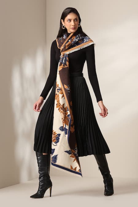 Dusala Floral Print Stole 