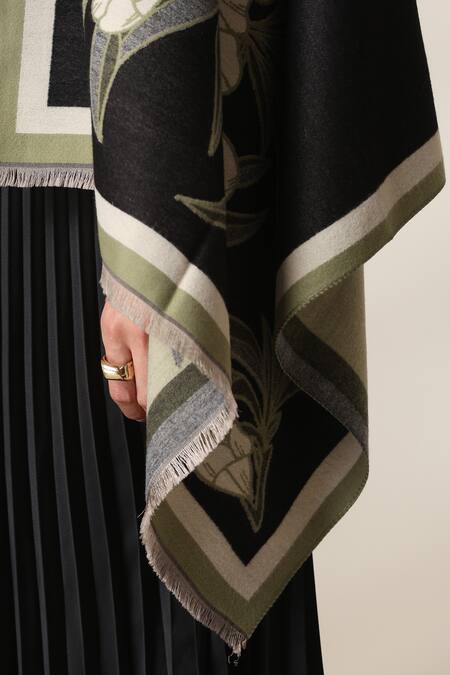 Buy Dusala Black Floral Pattern Stole Online at Aza Fashions Buy_Dusala_Black Floral Pattern Stole _Online_at_Aza_Fashions