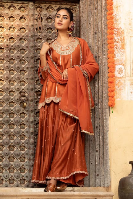 Amoree by Shikha Chaudhry_Brown Chanderi Silk Embroidery, Mirrors, Zari, Scalloped Kurta Sharara Set _at_Aza_Fashions